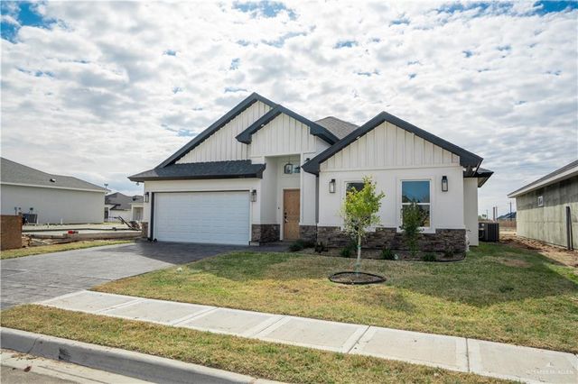 1013 Magnolia Street, Mission, TX 78573