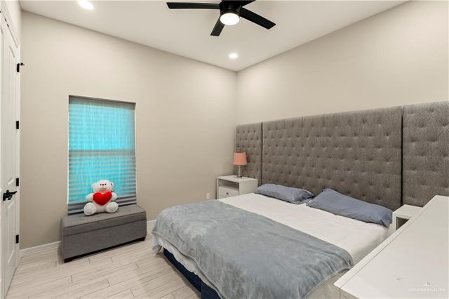 13813 N 36th Street, Mcallen, TX 78504