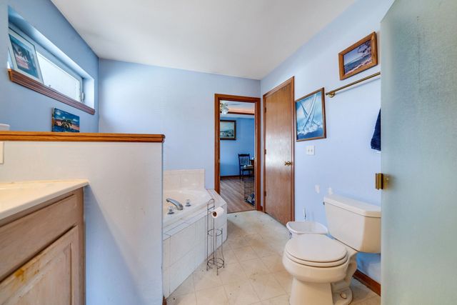 3734 Renfro Road, Cherry Valley, IL 61016