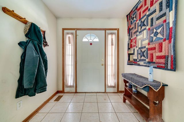 3734 Renfro Road, Cherry Valley, IL 61016