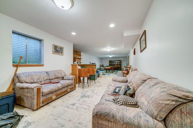 3734 Renfro Road, Cherry Valley, IL 61016