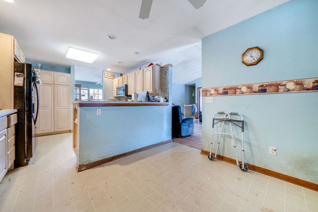 3734 Renfro Road, Cherry Valley, IL 61016