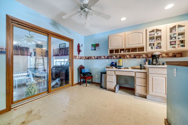 3734 Renfro Road, Cherry Valley, IL 61016