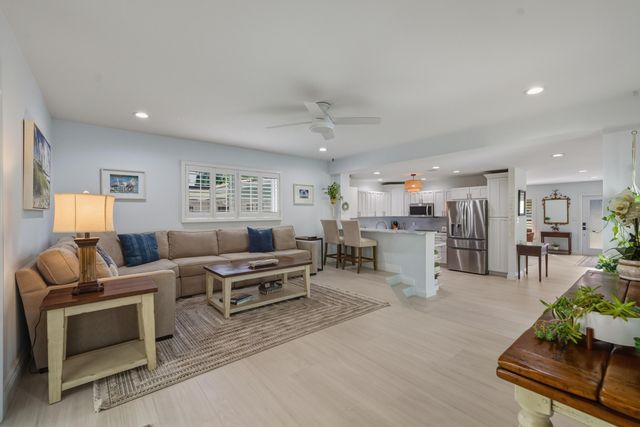 2642 NE 26th Terrace, Lighthouse Point, FL 33064