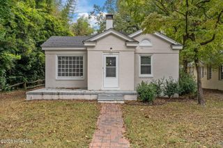 102 S Pineview Avenue, Goldsboro, NC 27530