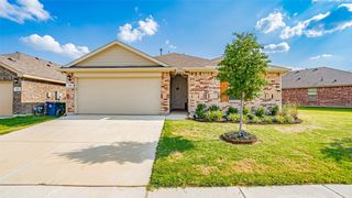 705 Basteen Lane, Justin, TX 76247