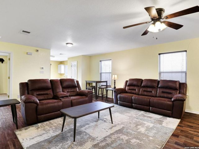 8806 Mission Top, San Antonio, TX 78223
