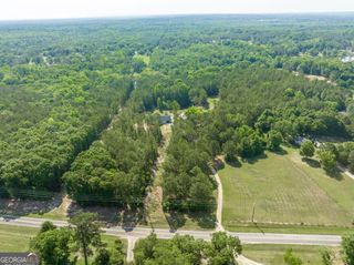 3270 Hamlin Road, Lizella, GA 31052