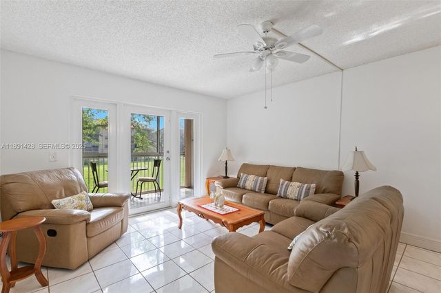 1251 SW 125th Avenue 211T, Pembroke Pines, FL 33027