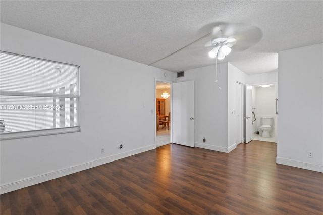 1251 SW 125th Avenue 211T, Pembroke Pines, FL 33027