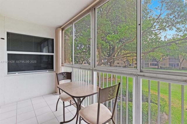 1251 SW 125th Avenue 211T, Pembroke Pines, FL 33027