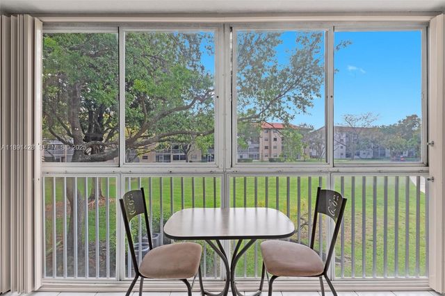 1251 SW 125th Avenue 211T, Pembroke Pines, FL 33027