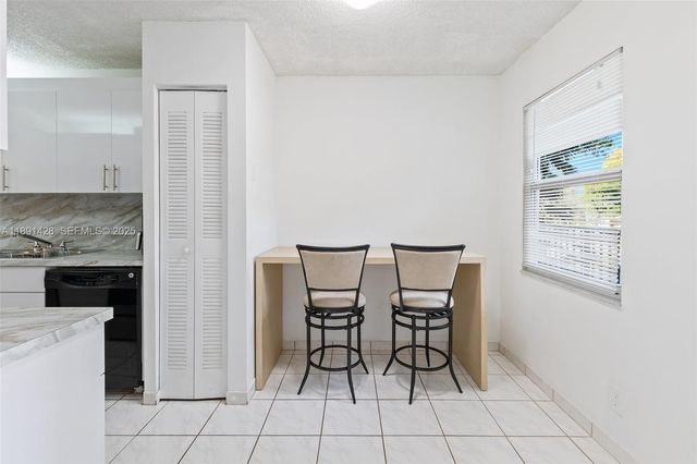 1251 SW 125th Avenue 211T, Pembroke Pines, FL 33027