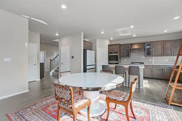 17657 130th Ave E, Puyallup, WA 98374