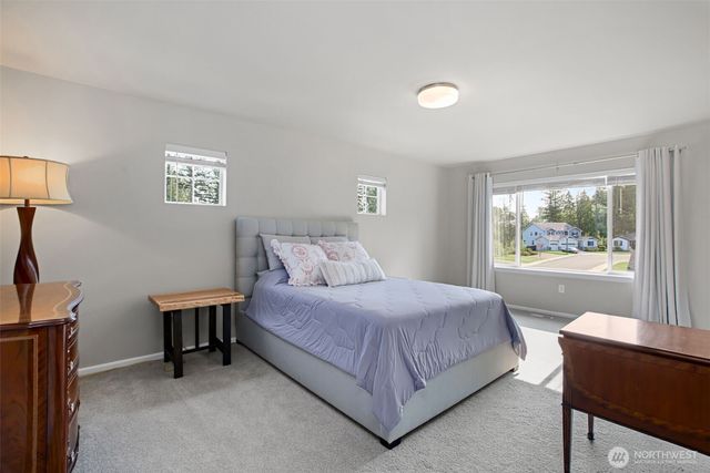 17657 130th Ave E, Puyallup, WA 98374