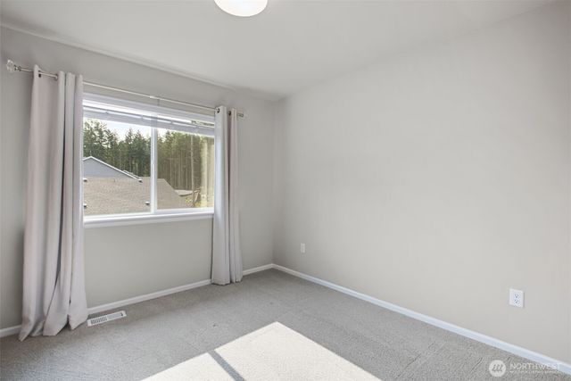 17657 130th Ave E, Puyallup, WA 98374