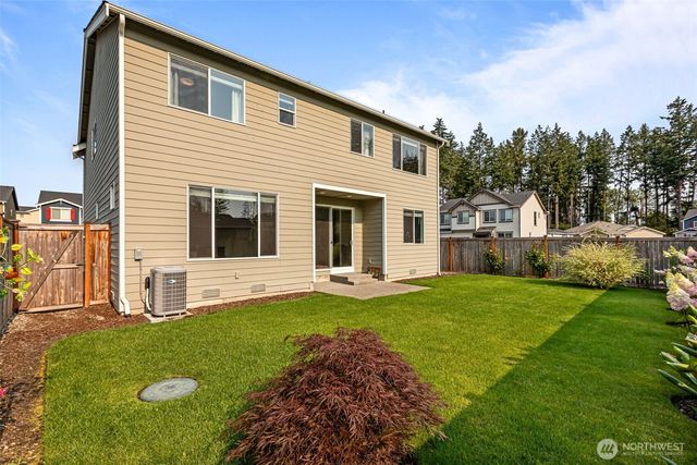 17657 130th Ave E, Puyallup, WA 98374