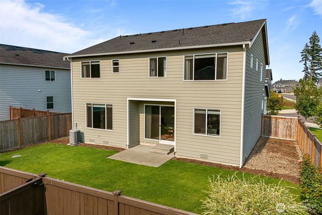 17657 130th Ave E, Puyallup, WA 98374