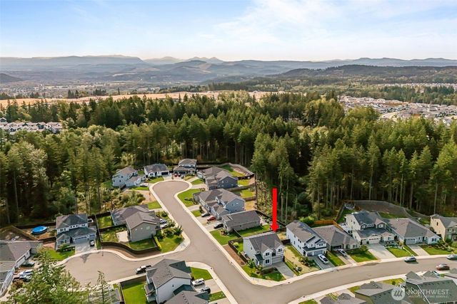 17657 130th Ave E, Puyallup, WA 98374