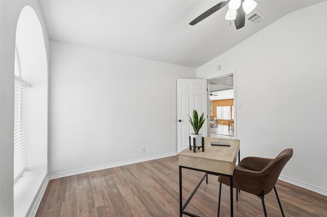 9902 County Road 2434, Terrell, TX 75160