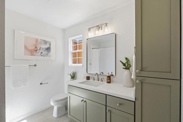 418 E Evelyn Avenue 202, Sunnyvale, CA 94086