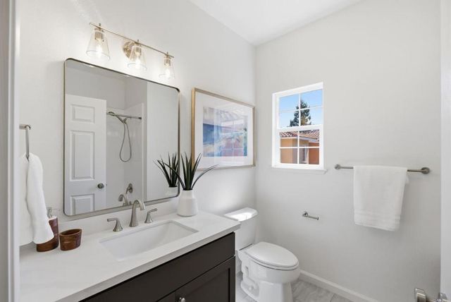 418 E Evelyn Avenue 202, Sunnyvale, CA 94086