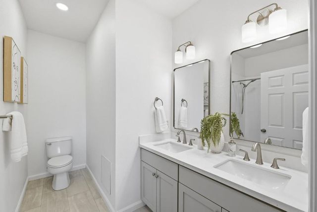 418 E Evelyn Avenue 202, Sunnyvale, CA 94086