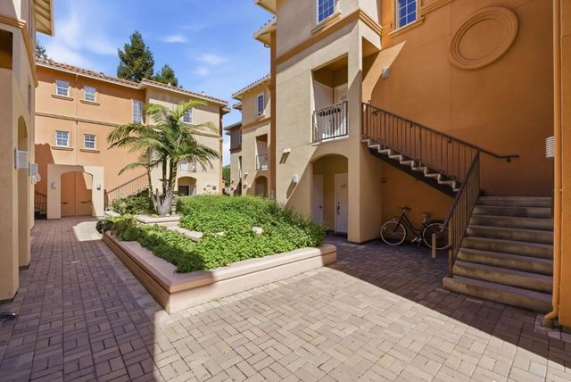 418 E Evelyn Avenue 202, Sunnyvale, CA 94086