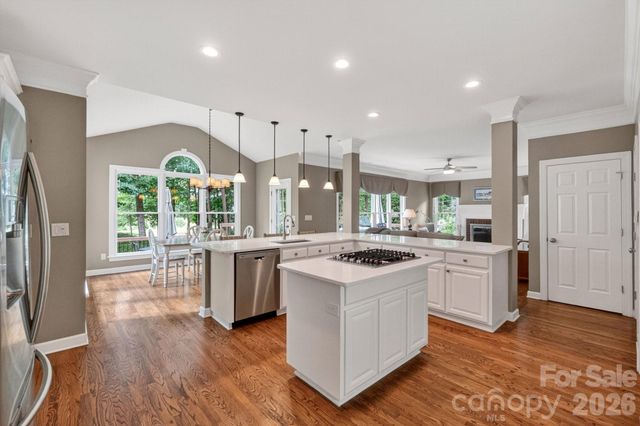 12230 Farnborough Road, Huntersville, NC 28078