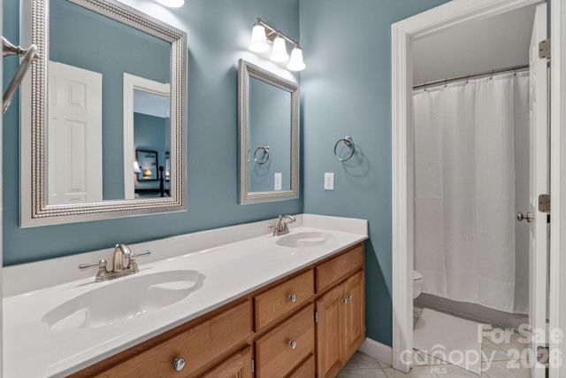 12230 Farnborough Road, Huntersville, NC 28078