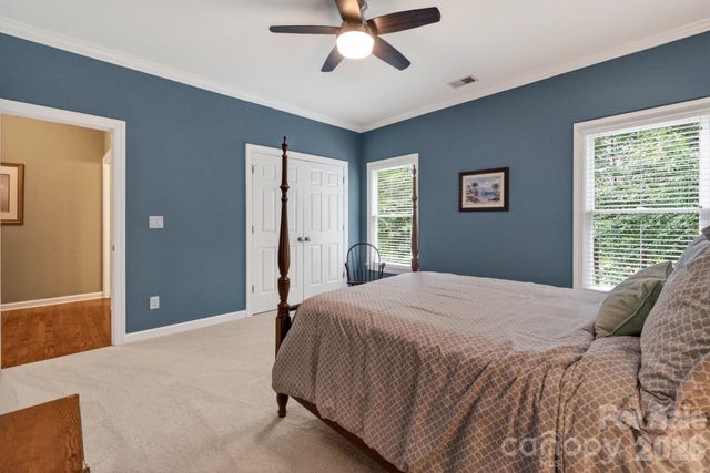 12230 Farnborough Road, Huntersville, NC 28078