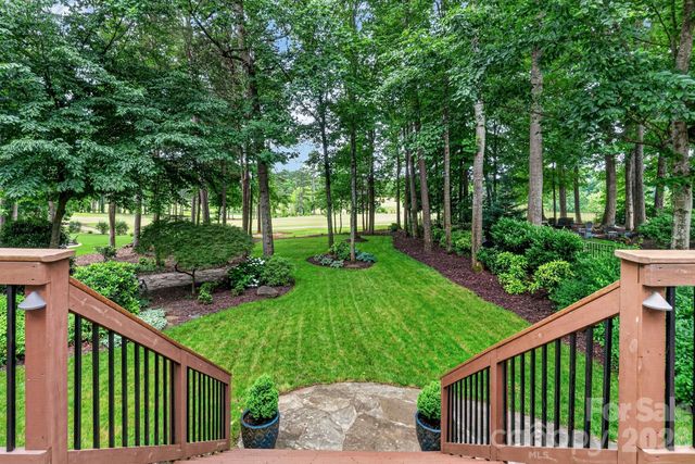 12230 Farnborough Road, Huntersville, NC 28078
