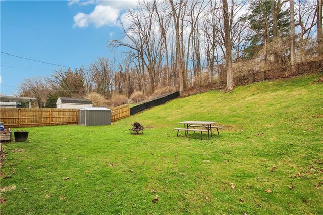 173 Eaton Road, Irondequoit, NY 14617