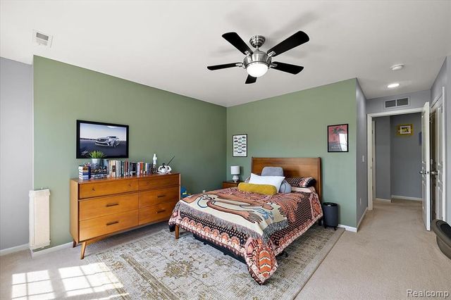 24009 Vance Avenue, Hazel Park, MI 48030