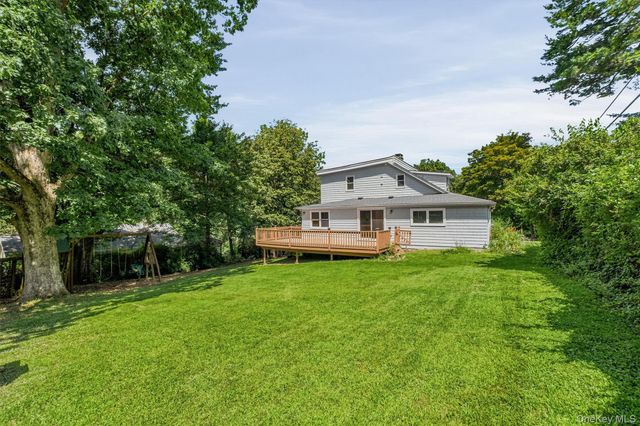 55 Ridge Avenue, Putnam Valley, NY 10579