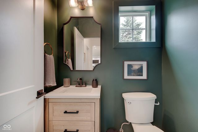 3219 Cimmaron Ash Drive, Zionsville, IN 46077