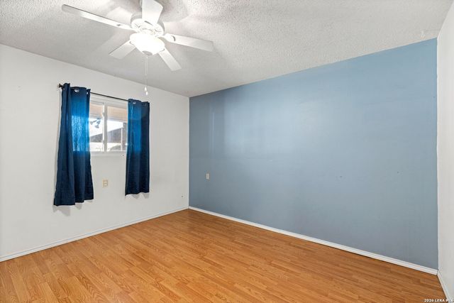 322 Lantana Ln, Pleasanton, TX 78064