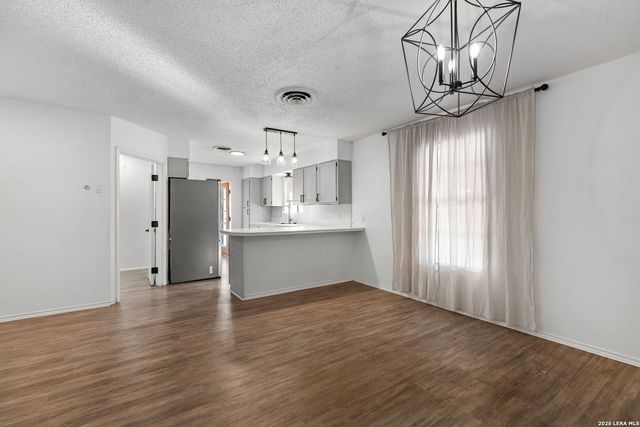322 Lantana Ln, Pleasanton, TX 78064