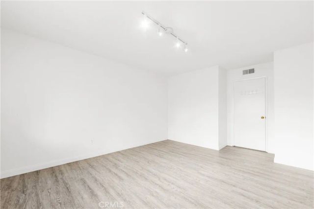6600 Warner Ave 229, Huntington Beach, CA 92647