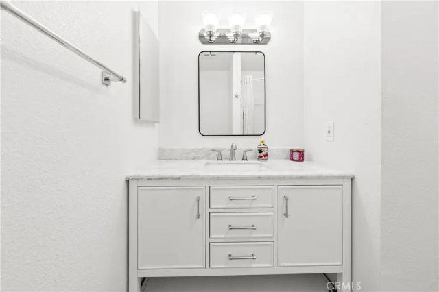 6600 Warner Ave 229, Huntington Beach, CA 92647