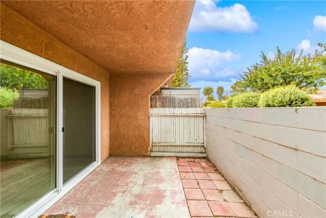 6600 Warner Ave 229, Huntington Beach, CA 92647