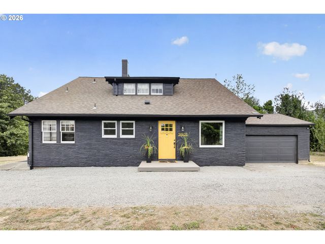 38623 E HISTORIC COLUMBIA RI Hwy, Corbett, OR 97019