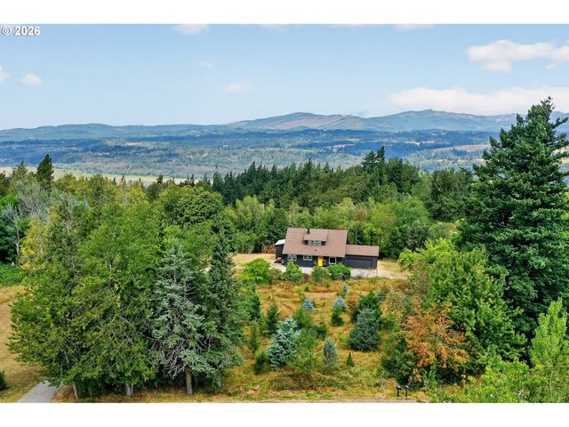 38623 E HISTORIC COLUMBIA RI Hwy, Corbett, OR 97019