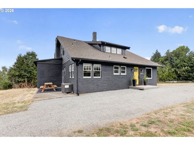 38623 E HISTORIC COLUMBIA RI Hwy, Corbett, OR 97019