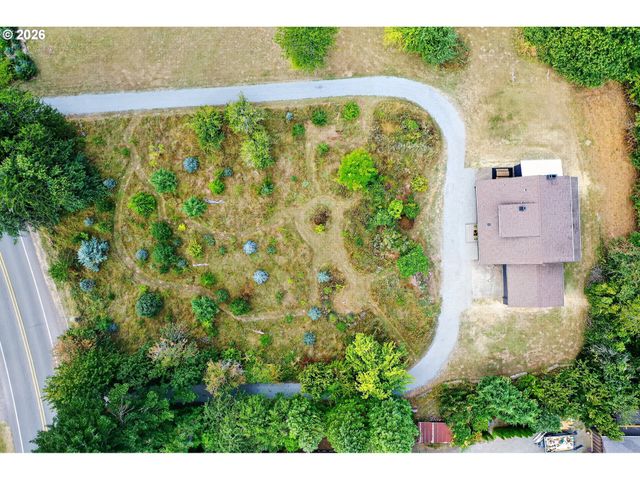 38623 E HISTORIC COLUMBIA RI Hwy, Corbett, OR 97019