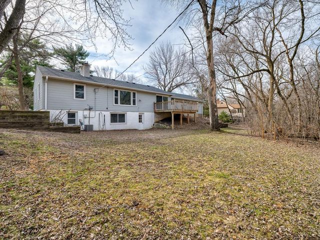 4246 Oak Drive Lane, Minnetonka, MN 55343