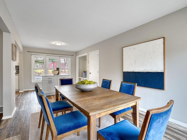 4246 Oak Drive Lane, Minnetonka, MN 55343