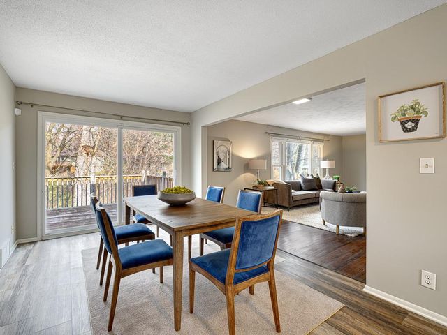 4246 Oak Drive Lane, Minnetonka, MN 55343