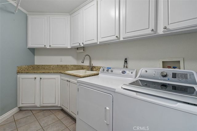 7038 Harvest Lane, Riverside, CA 92506