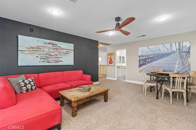 7038 Harvest Lane, Riverside, CA 92506